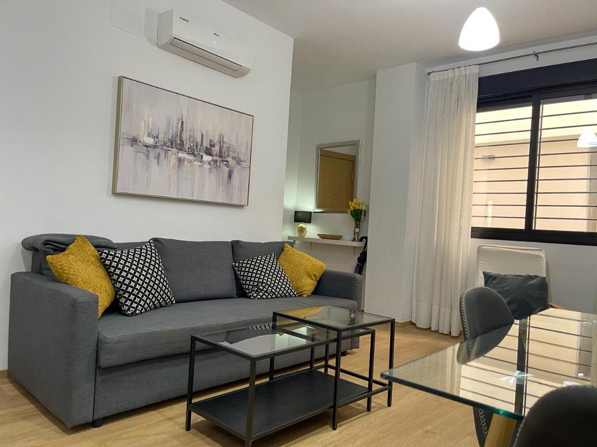 Quiet Apartment In The Heart Of Malaga Pool & Free Parking Eksteriør bilde