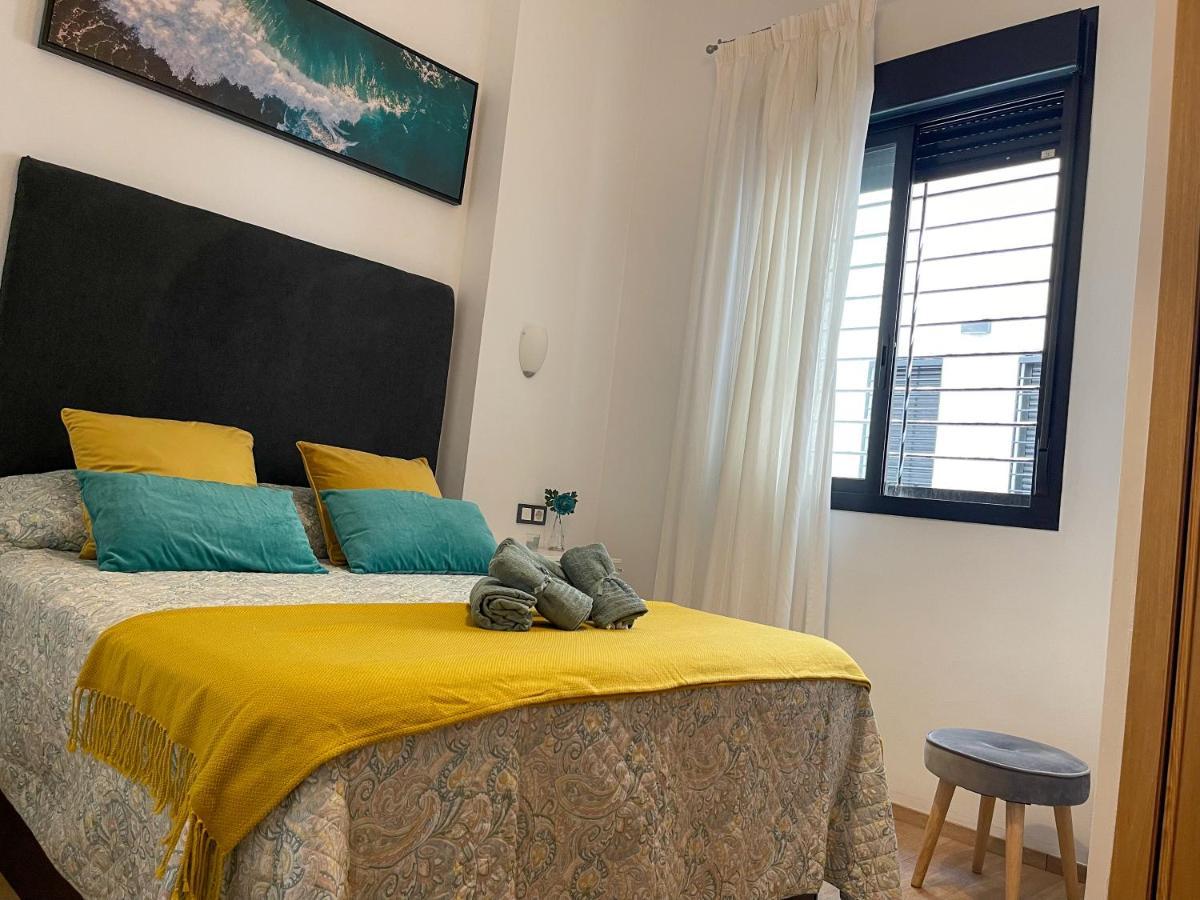 Quiet Apartment In The Heart Of Malaga Pool & Free Parking Eksteriør bilde